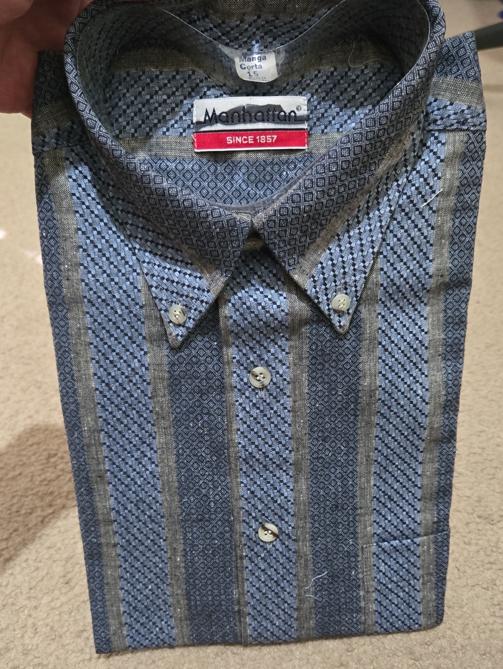 Manhattan Short-Sleeve Button Down Casual Shirt in Blue
